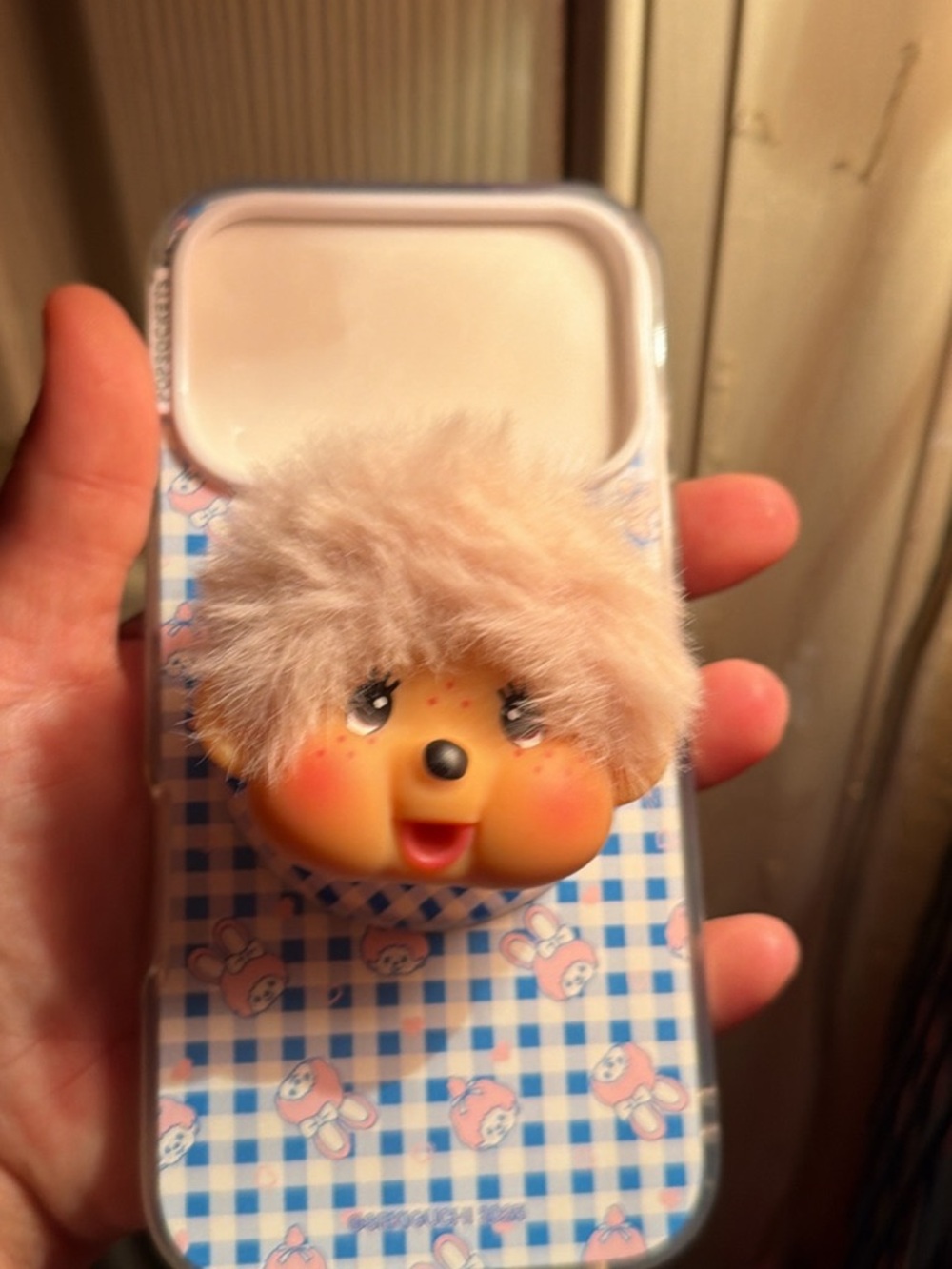 PopSocket Pink Fuzzy Pom Phone Grip with Clear Case - Picture 3 of 8